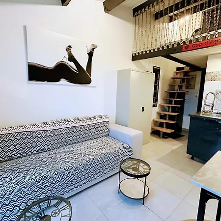 Naturiste Cap D'agde Port Soleil 479 *