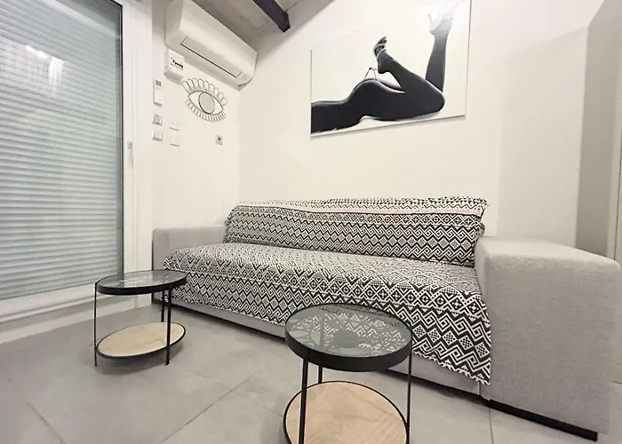 Naturiste Cap D'agde Port Soleil 479